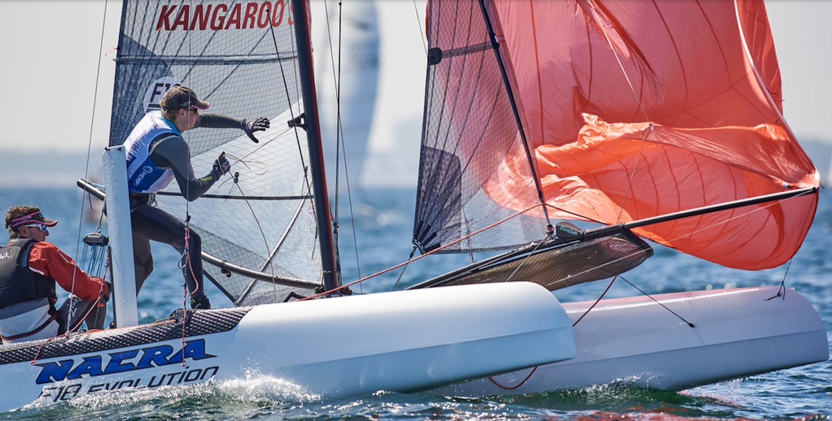katamaran-sails-kangaroosails-formula18-f18-germansailmaker-decksweeper-spinnaker30